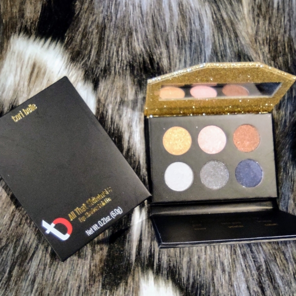 All That Shimmers Eyeshadow Palette - Picture 2 of 3